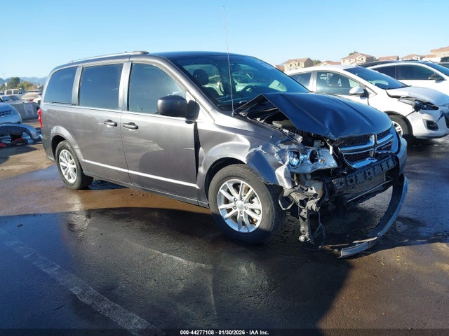 2018 2C4RDGCG8JR134162 main image