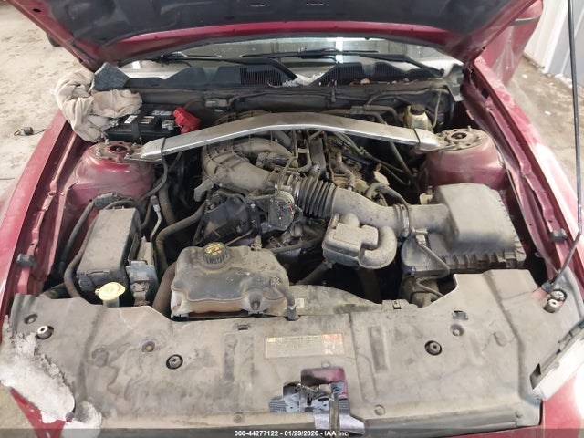 44277122 :رقم المزاد ، 1ZVBP8EM5E5264014 vin ، 2014 Ford Mustang V6 Premium مزاد بيع