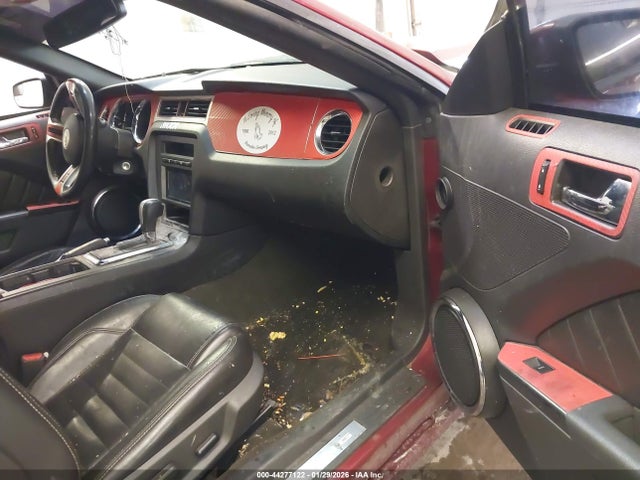 44277122 :رقم المزاد ، 1ZVBP8EM5E5264014 vin ، 2014 Ford Mustang V6 Premium مزاد بيع