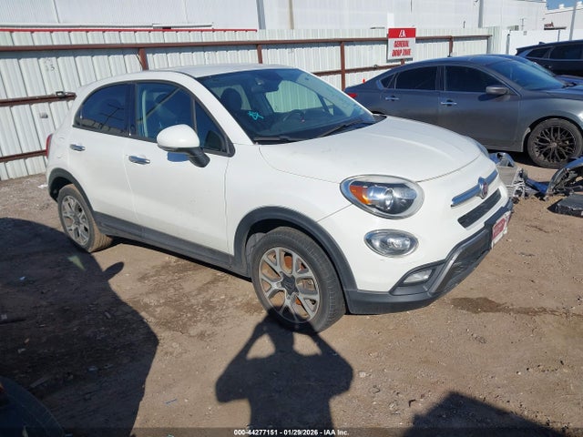 2016 FIAT 500X ZFBCFXCT9GP449451