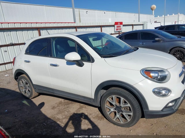 2016 FIAT 500X ZFBCFXCT9GP449451 Photo 4
