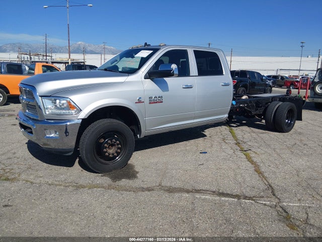 3C7WRMFL5GG370572 RAM 5500 Chassis Tradesman/slt/laramie