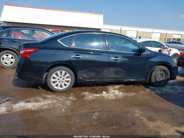 2018 Nissan Sentra S მანქანა იყიდება აუქციონზე, vin: 3N1AB7AP7JY336709, აუქციონის ნომერი: 44277163