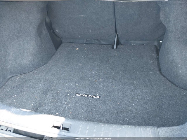 2018 Nissan Sentra S მანქანა იყიდება აუქციონზე, vin: 3N1AB7AP7JY336709, აუქციონის ნომერი: 44277163