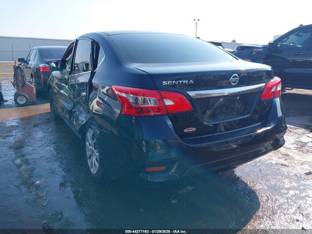 2018 Nissan Sentra S მანქანა იყიდება აუქციონზე, vin: 3N1AB7AP7JY336709, აუქციონის ნომერი: 44277163