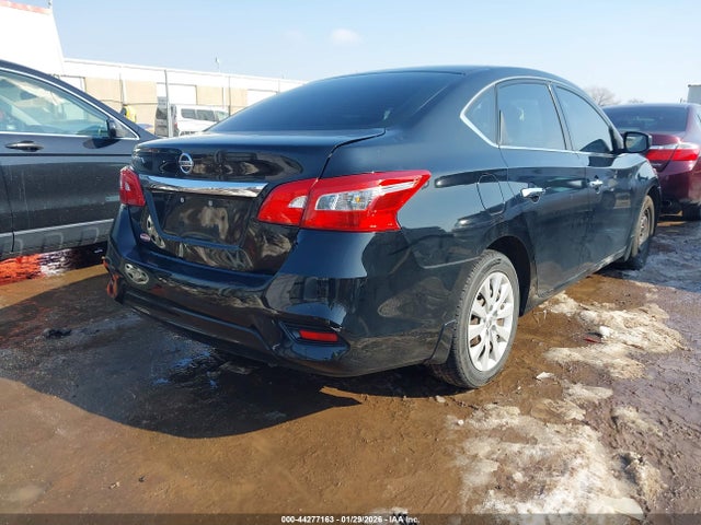 2018 Nissan Sentra S მანქანა იყიდება აუქციონზე, vin: 3N1AB7AP7JY336709, აუქციონის ნომერი: 44277163