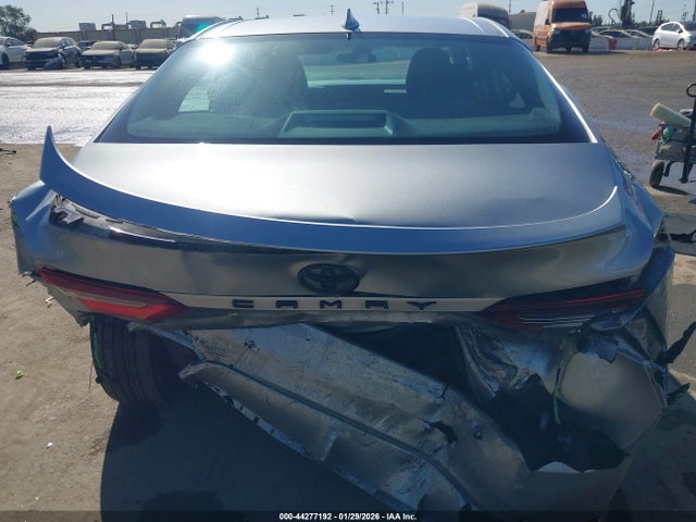 4T1G11AK1MU581679 Toyota CAMRY SE