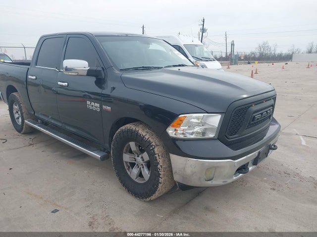 2018 RAM 1500 1C6RR6LT2JS127299