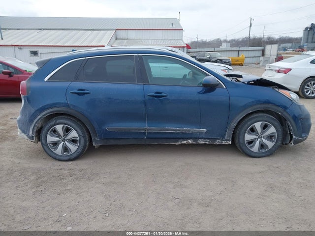 KIA NIRO LX 2017 KNDCB3LCXH5044987 Image 13