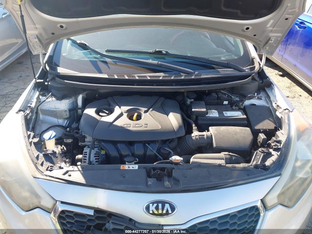 Продажа на аукционе авто 2016 Kia Forte Lx, vin: KNAFK5A85G5639393, номер лота: 44277207