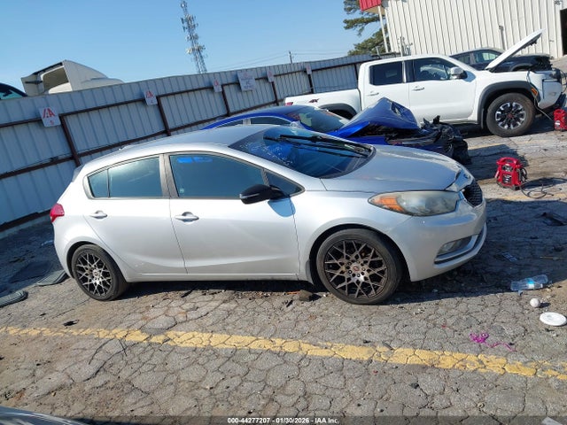 Продажа на аукционе авто 2016 Kia Forte Lx, vin: KNAFK5A85G5639393, номер лота: 44277207