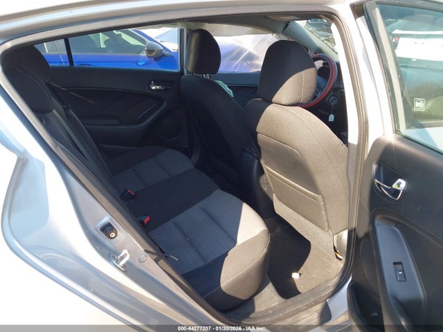 Продажа на аукционе авто 2016 Kia Forte Lx, vin: KNAFK5A85G5639393, номер лота: 44277207