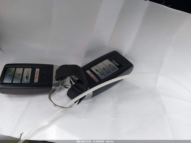 2017 ACURA RDX 5J8TB3H71HL000241 Photo 10