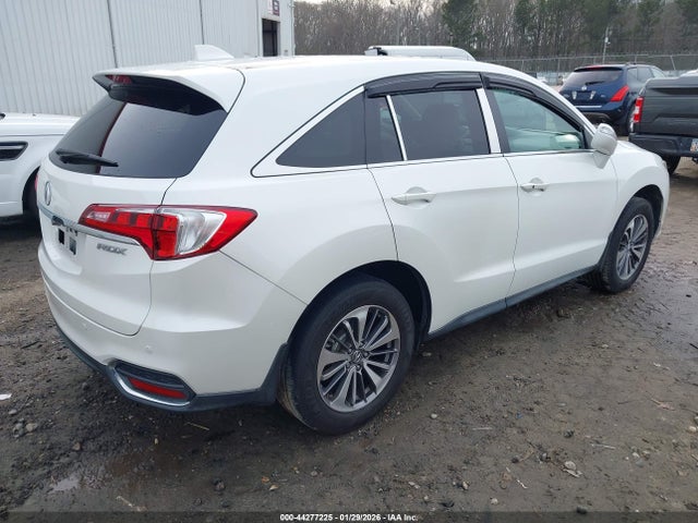 2017 ACURA RDX 5J8TB3H71HL000241 Photo 3