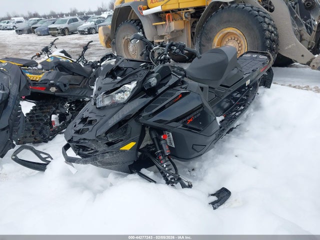 Ski-Doo Renagade 600 2022 2BPSDANR3NV000024 Image 2