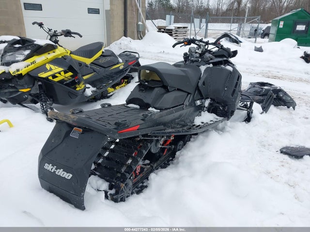 Ski-Doo Renagade 600 2022 2BPSDANR3NV000024 Image 4