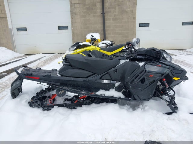 Ski-Doo Renagade 600 2022 2BPSDANR3NV000024 Image 5