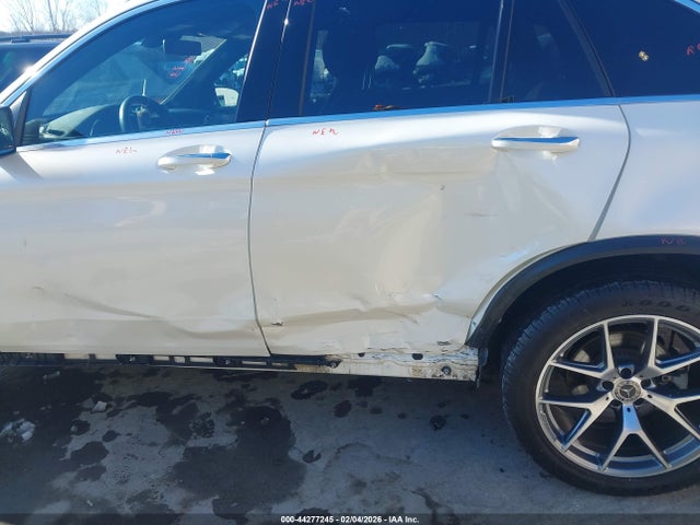 Продажа на аукционе авто 2021 Mercedes-benz Glc 300 4matic Suv, vin: W1N0G8EB3MF905879, номер лота: 44277245