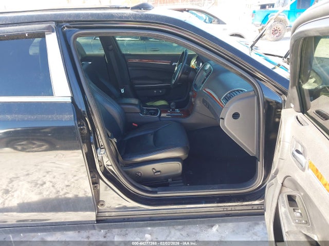 44277268 :رقم المزاد ، 2C3CCACG3CH309971 vin ، 2012 Chrysler 300 Limited مزاد بيع
