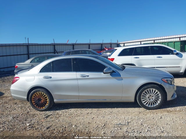 44277281 :رقم المزاد ، 55SWF4KB1FU036593 vin ، 2015 Mercedes-benz C 300 Luxury 4matic مزاد بيع
