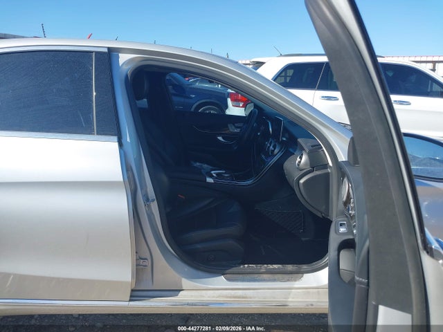 44277281 :رقم المزاد ، 55SWF4KB1FU036593 vin ، 2015 Mercedes-benz C 300 Luxury 4matic مزاد بيع
