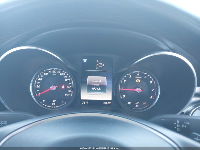44277281 :رقم المزاد ، 55SWF4KB1FU036593 vin ، 2015 Mercedes-benz C 300 Luxury 4matic مزاد بيع