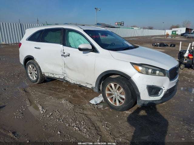 Продаж на аукціоні авто 2016 Kia Sorento 3.3l Lx, vin: 5XYPGDA55GG093159, номер лоту: 44277286