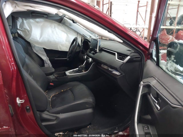 2021 TOYOTA RAV4 HYBRID 4T3D6RFV8MU016469 Photo 4