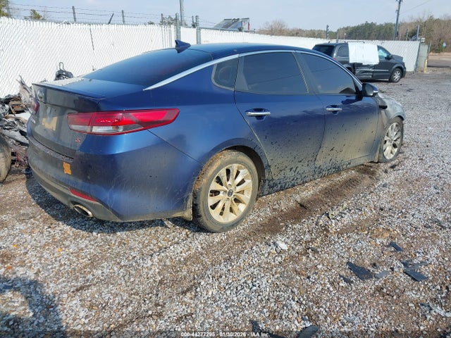 5XXGT4L38JG214611 KIA Optima S