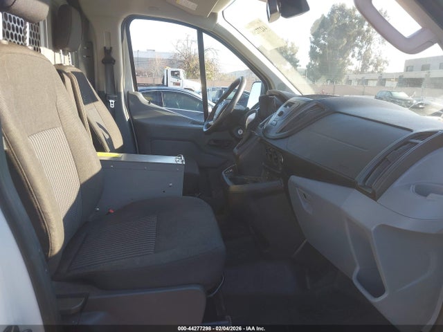 1FTYE1ZMXKKB43996 Ford Transit-150