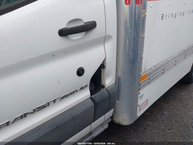 1FDBF6ZM6FKB27246 Ford Transit-350 Cab