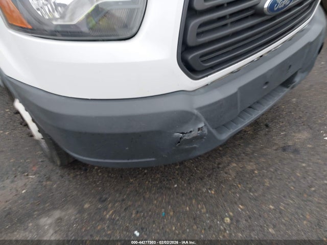 1FDBF6ZM6FKB27246 Ford Transit-350 Cab