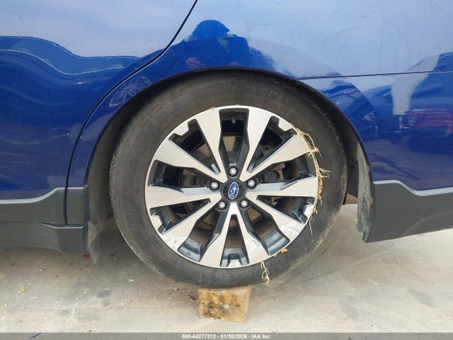 Продажа на аукционе авто 2015 Subaru Outback 2.5i Limited, vin: 4S4BSBNCXF3274827, номер лота: 44277312