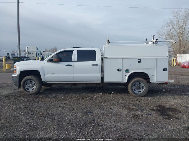 1GB1KUE81GF261136 Chevrolet Silverado 2500hd Wt