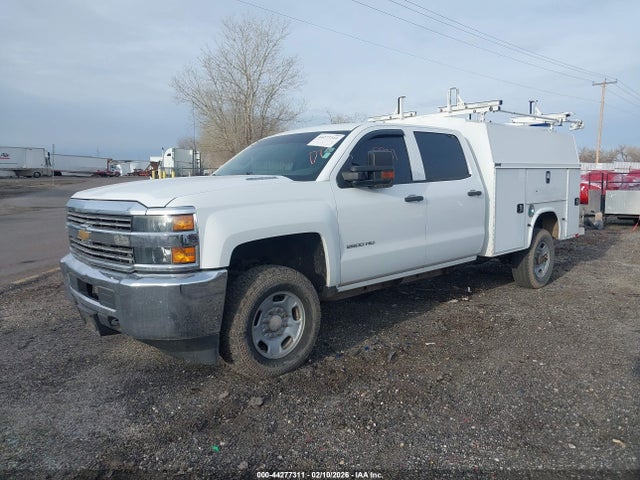 1GB1KUE81GF261136 Chevrolet Silverado 2500hd Wt