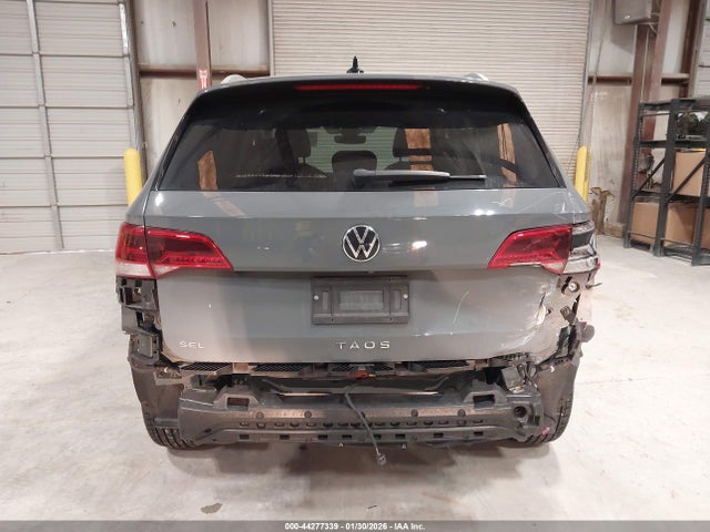 3VV1X7B21NM009187 Volkswagen Taos 1.5t Sel