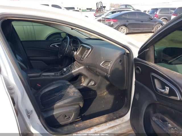 44277395 :رقم المزاد ، 1C3CCCAG4GN192459 vin ، 2016 Chrysler 200 Limited Platinum مزاد بيع