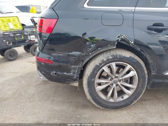 2018 AUDI Q7 WA1LAAF79JD023494 Photo 5