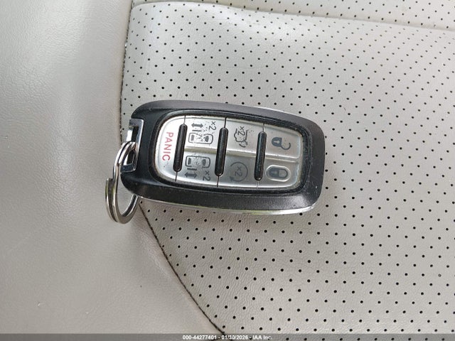 2021 CHRYSLER VOYAGER 2C4RC1DG0MR527740 Photo 10