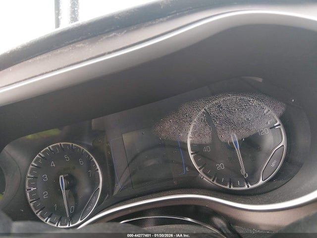 2021 CHRYSLER VOYAGER 2C4RC1DG0MR527740 Photo 6