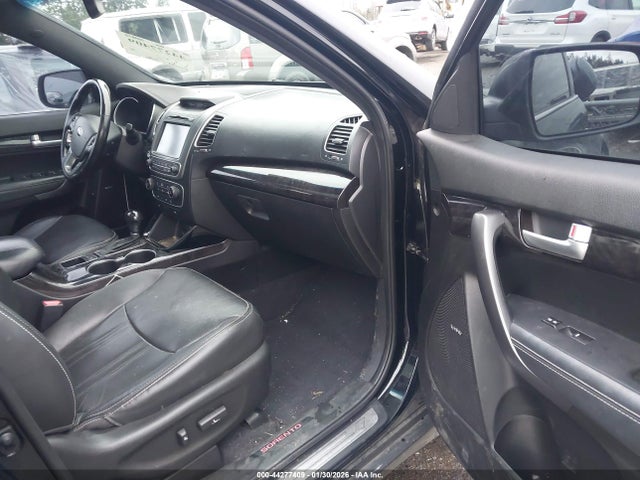 5XYKWDA75EG440937 KIA Sorento Limited V6