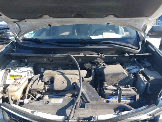 Toyota RAV4 LE 2015 JTMBFREV2FD149768 Image 10