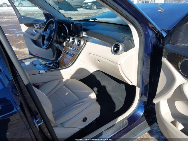 WDC0G4KB5JV067578 Mercedes-Benz Glc 300 4matic