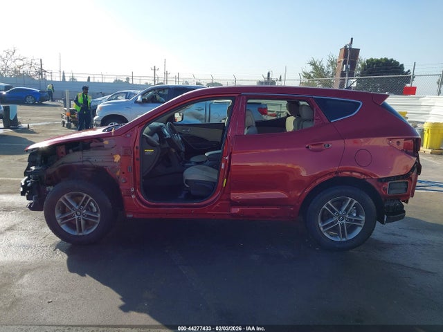 5XYZT3LB5JG552103 Hyundai Santa Fe Sport 2.4l