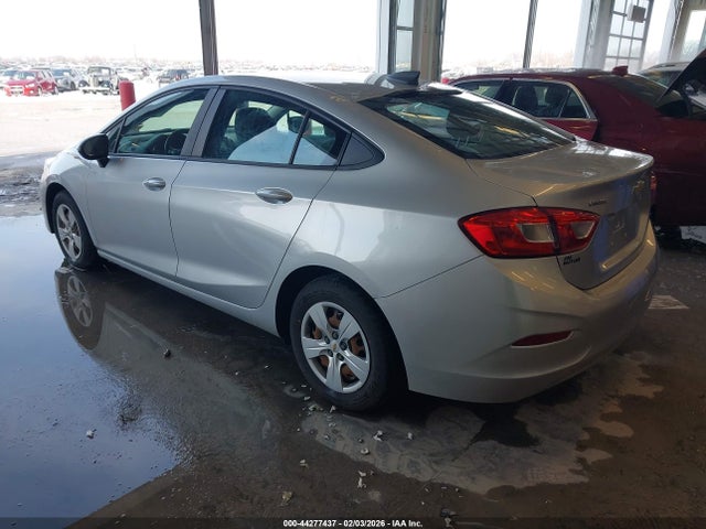 1G1BC5SM5J7207059 Chevrolet Cruze Ls Auto