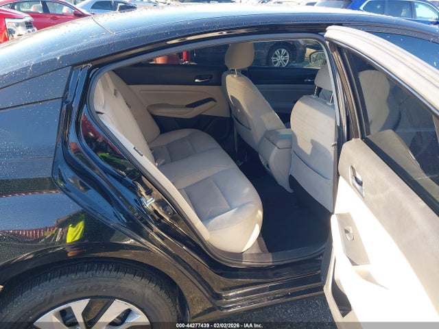 44277439 :رقم المزاد ، 1N4BL4BVXLC220674 vin ، 2020 Nissan Altima S Fwd مزاد بيع
