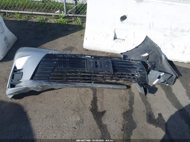 5TDKZ3DC5JS928180 Toyota Sienna Le 8 Passenger