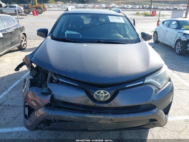 2T3BFREV6HW642150 Toyota RAV4 LE