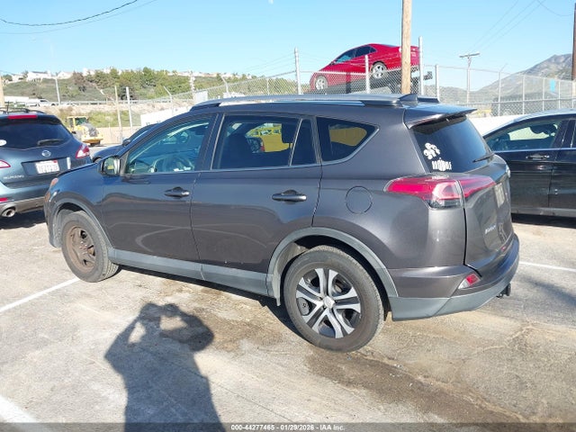 2T3BFREV6HW642150 Toyota RAV4 LE