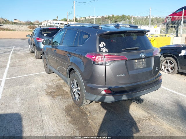 2T3BFREV6HW642150 Toyota RAV4 LE
